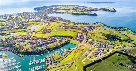 cheapest flight to auckland|cheapest flight auckland to manila.